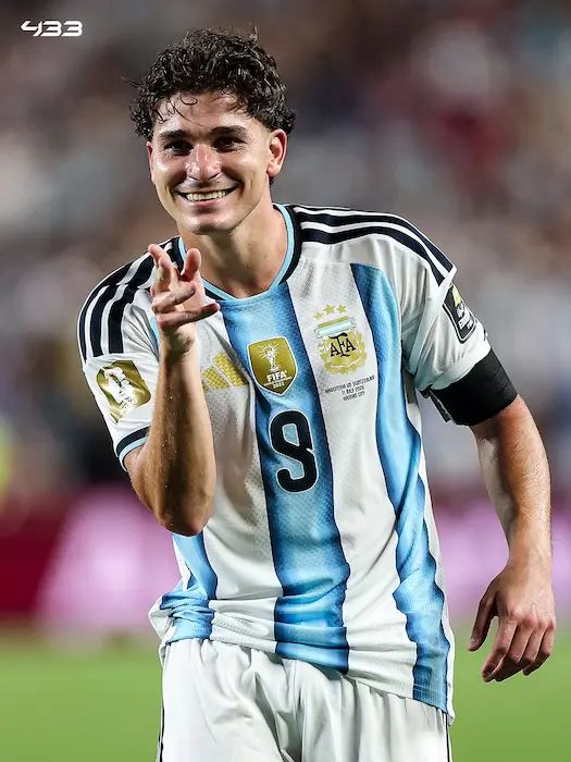 Julián Álvarez celebra un gol con Argentina en el Mundial 2026